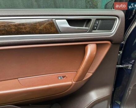 Синий Фольксваген Туарег, объемом двигателя 3 л и пробегом 127 тыс. км за 15999 $, фото 18 на Automoto.ua