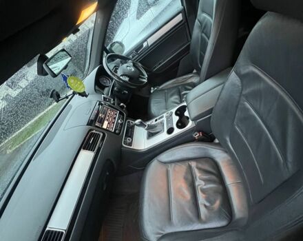 Синий Фольксваген Туарег, объемом двигателя 3 л и пробегом 180 тыс. км за 10781 $, фото 14 на Automoto.ua