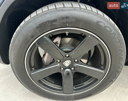 Синій Фольксваген Туарег, об'ємом двигуна 2.97 л та пробігом 352 тис. км за 16700 $, фото 14 на Automoto.ua