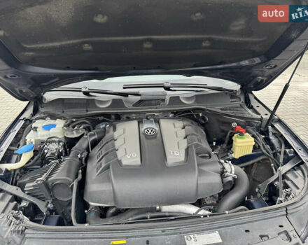 Синий Фольксваген Туарег, объемом двигателя 2.97 л и пробегом 300 тыс. км за 21900 $, фото 49 на Automoto.ua