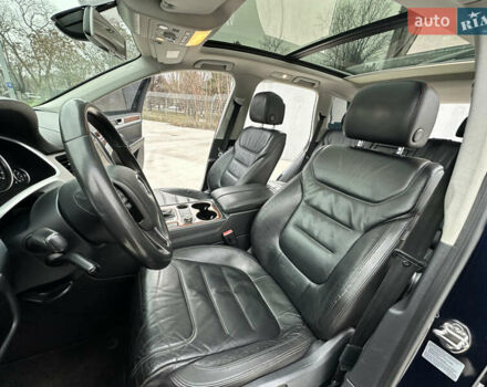 Синій Фольксваген Туарег, об'ємом двигуна 2.97 л та пробігом 352 тис. км за 16700 $, фото 25 на Automoto.ua