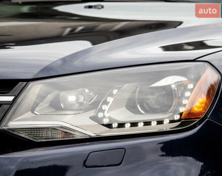 Синий Фольксваген Туарег, объемом двигателя 3 л и пробегом 211 тыс. км за 15700 $, фото 1 на Automoto.ua