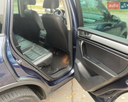 Синий Фольксваген Туарег, объемом двигателя 2.97 л и пробегом 279 тыс. км за 17800 $, фото 24 на Automoto.ua