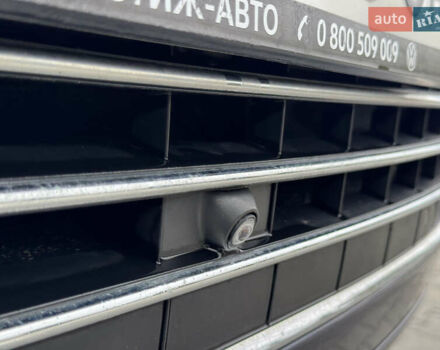 Синий Фольксваген Туарег, объемом двигателя 2.97 л и пробегом 300 тыс. км за 21900 $, фото 14 на Automoto.ua