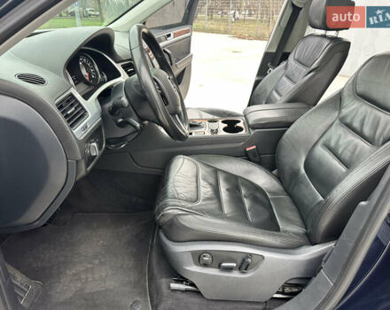 Синій Фольксваген Туарег, об'ємом двигуна 2.97 л та пробігом 352 тис. км за 16700 $, фото 24 на Automoto.ua