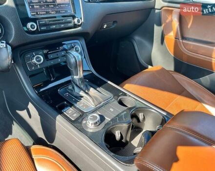 Синій Фольксваген Туарег, об'ємом двигуна 2.97 л та пробігом 304 тис. км за 19900 $, фото 10 на Automoto.ua