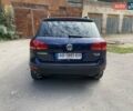 Фольксваген Туарег 2013 в Виннице на Automoto.ua Синий Фольксваген Туарег, объемом двигателя 2.97 л и пробегом 279 тыс. км за 18700 $, фото 4 на Automoto.ua