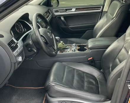 Синий Фольксваген Туарег, объемом двигателя 2.97 л и пробегом 257 тыс. км за 22999 $, фото 4 на Automoto.ua