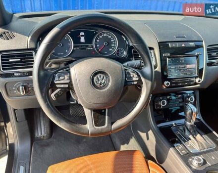 Синій Фольксваген Туарег, об'ємом двигуна 2.97 л та пробігом 304 тис. км за 19900 $, фото 7 на Automoto.ua