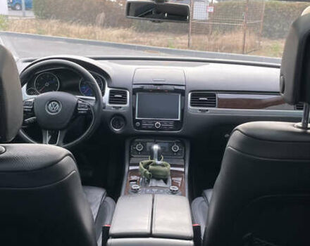 Синий Фольксваген Туарег, объемом двигателя 2.97 л и пробегом 257 тыс. км за 22999 $, фото 6 на Automoto.ua