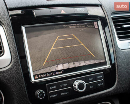 Синий Фольксваген Туарег, объемом двигателя 3 л и пробегом 211 тыс. км за 15700 $, фото 25 на Automoto.ua