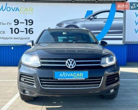 Синій Фольксваген Туарег, об'ємом двигуна 2.97 л та пробігом 304 тис. км за 19900 $, фото 2 на Automoto.ua