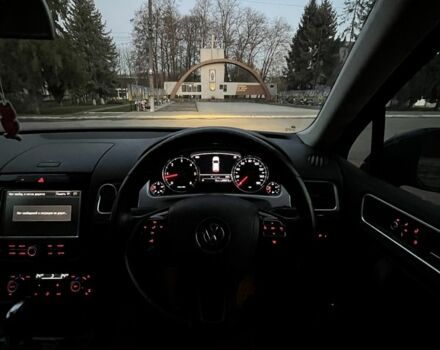 Синий Фольксваген Туарег, объемом двигателя 3 л и пробегом 150 тыс. км за 8595 $, фото 8 на Automoto.ua