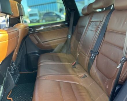 Синий Фольксваген Туарег, объемом двигателя 3 л и пробегом 250 тыс. км за 18999 $, фото 5 на Automoto.ua