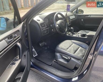 Фольксваген Туарег 2013 в Виннице на Automoto.ua Синий Фольксваген Туарег, объемом двигателя 2.97 л и пробегом 279 тыс. км за 18700 $, фото 15 на Automoto.ua