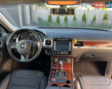Синій Фольксваген Туарег, об'ємом двигуна 3.6 л та пробігом 170 тис. км за 18000 $, фото 6 на Automoto.ua