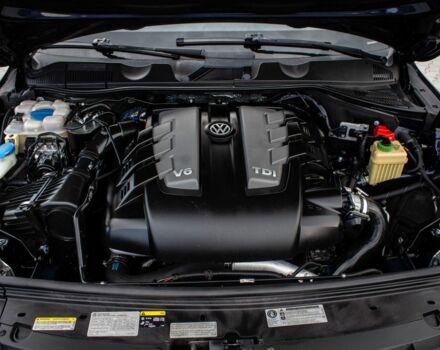 Синій Фольксваген Туарег, об'ємом двигуна 3 л та пробігом 211 тис. км за 15700 $, фото 20 на Automoto.ua