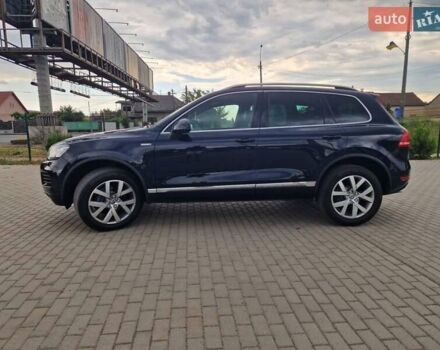 Синий Фольксваген Туарег, объемом двигателя 2.97 л и пробегом 310 тыс. км за 17400 $, фото 2 на Automoto.ua