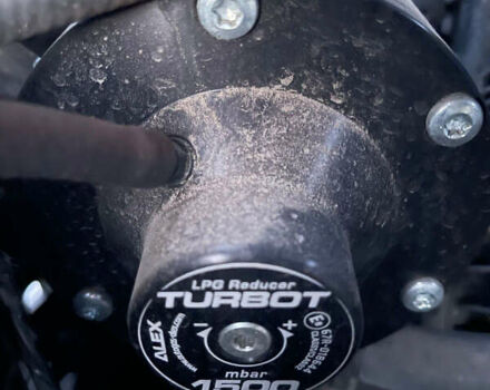 Синій Фольксваген Туарег, об'ємом двигуна 3.6 л та пробігом 170 тис. км за 18000 $, фото 25 на Automoto.ua