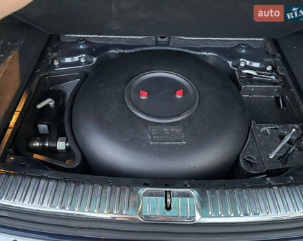 Синій Фольксваген Туарег, об'ємом двигуна 3.6 л та пробігом 170 тис. км за 18000 $, фото 22 на Automoto.ua