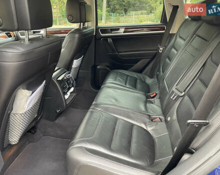 Синій Фольксваген Туарег, об'ємом двигуна 2.97 л та пробігом 288 тис. км за 23145 $, фото 11 на Automoto.ua