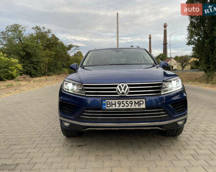 Синій Фольксваген Туарег, об'ємом двигуна 2.97 л та пробігом 288 тис. км за 23145 $, фото 4 на Automoto.ua