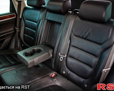 Синий Фольксваген Туарег, объемом двигателя 3 л и пробегом 211 тыс. км за 15700 $, фото 9 на Automoto.ua