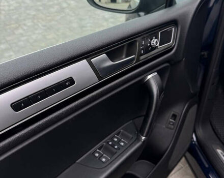 Синій Фольксваген Туарег, об'ємом двигуна 2.97 л та пробігом 237 тис. км за 23000 $, фото 51 на Automoto.ua