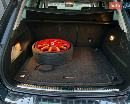 Синій Фольксваген Туарег, об'ємом двигуна 3.6 л та пробігом 170 тис. км за 18000 $, фото 20 на Automoto.ua