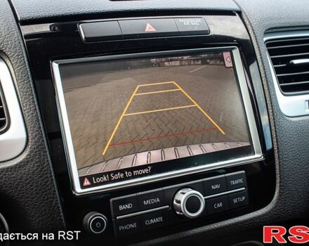 Синий Фольксваген Туарег, объемом двигателя 3 л и пробегом 211 тыс. км за 15700 $, фото 12 на Automoto.ua