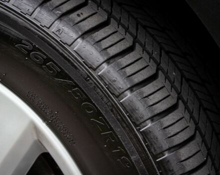 Синій Фольксваген Туарег, об'ємом двигуна 3 л та пробігом 211 тис. км за 15700 $, фото 5 на Automoto.ua