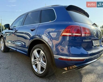 Синій Фольксваген Туарег, об'ємом двигуна 3 л та пробігом 160 тис. км за 29999 $, фото 19 на Automoto.ua