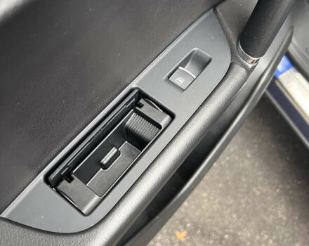 Синий Фольксваген Туарег, объемом двигателя 2.97 л и пробегом 190 тыс. км за 24800 $, фото 46 на Automoto.ua