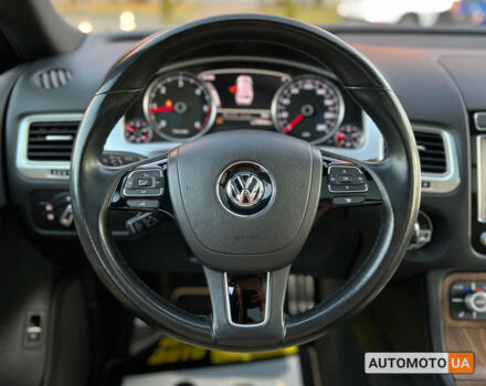 Синий Фольксваген Туарег, объемом двигателя 3 л и пробегом 171 тыс. км за 27990 $, фото 18 на Automoto.ua