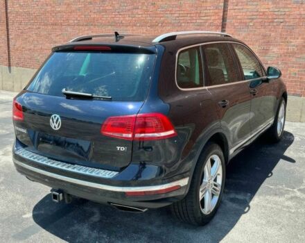 Синий Фольксваген Туарег, объемом двигателя 3 л и пробегом 71 тыс. км за 12500 $, фото 4 на Automoto.ua