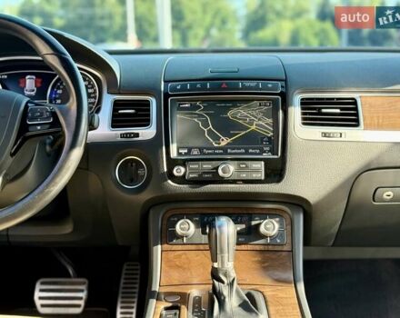 Синій Фольксваген Туарег, об'ємом двигуна 3 л та пробігом 160 тис. км за 29999 $, фото 31 на Automoto.ua