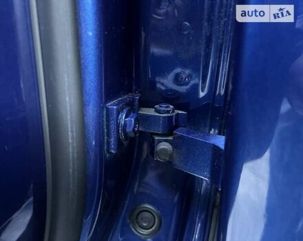 Синий Фольксваген Туарег, объемом двигателя 3 л и пробегом 286 тыс. км за 24300 $, фото 124 на Automoto.ua