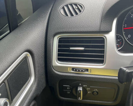 Синий Фольксваген Туарег, объемом двигателя 2.97 л и пробегом 190 тыс. км за 24800 $, фото 30 на Automoto.ua