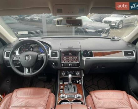 Синий Фольксваген Туарег, объемом двигателя 2.97 л и пробегом 294 тыс. км за 24990 $, фото 13 на Automoto.ua