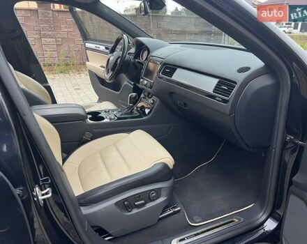 Фольксваген Туарег 2016 в Ровно на Automoto.ua Синий Фольксваген Туарег, объемом двигателя 3 л и пробегом 274 тыс. км за 25900 $, фото 21 на Automoto.ua