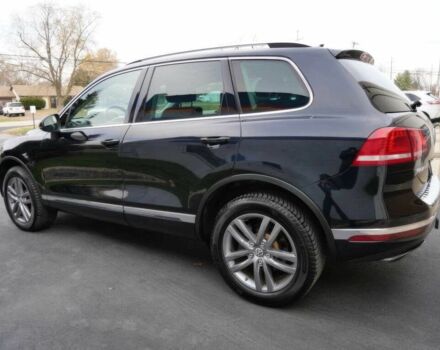 Синий Фольксваген Туарег, объемом двигателя 3 л и пробегом 73 тыс. км за 13000 $, фото 3 на Automoto.ua