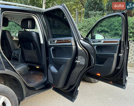 Синий Фольксваген Туарег, объемом двигателя 3 л и пробегом 102 тыс. км за 35900 $, фото 36 на Automoto.ua