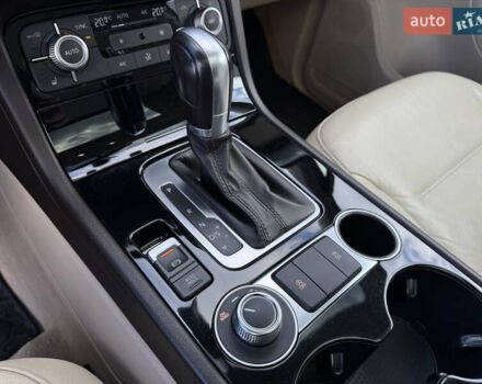 Синий Фольксваген Туарег, объемом двигателя 3 л и пробегом 182 тыс. км за 24900 $, фото 23 на Automoto.ua