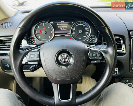 Синий Фольксваген Туарег, объемом двигателя 3 л и пробегом 182 тыс. км за 24900 $, фото 31 на Automoto.ua