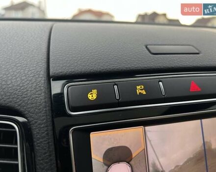 Фольксваген Туарег 2016 в Ровно на Automoto.ua Синий Фольксваген Туарег, объемом двигателя 3 л и пробегом 274 тыс. км за 25900 $, фото 54 на Automoto.ua