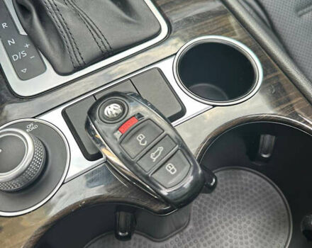 Синій Фольксваген Туарег, об'ємом двигуна 3 л та пробігом 151 тис. км за 24900 $, фото 18 на Automoto.ua