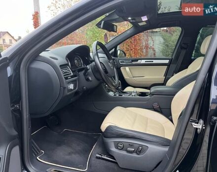 Фольксваген Туарег 2016 в Ровно на Automoto.ua Синий Фольксваген Туарег, объемом двигателя 3 л и пробегом 274 тыс. км за 25900 $, фото 20 на Automoto.ua