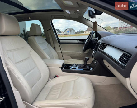 Синий Фольксваген Туарег, объемом двигателя 3 л и пробегом 182 тыс. км за 24900 $, фото 13 на Automoto.ua