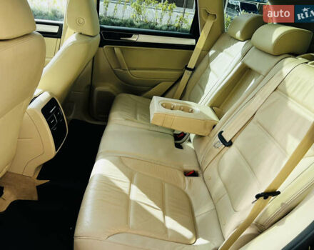 Синий Фольксваген Туарег, объемом двигателя 3 л и пробегом 182 тыс. км за 24900 $, фото 44 на Automoto.ua