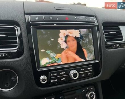 Фольксваген Туарег 2016 в Ровно на Automoto.ua Синий Фольксваген Туарег, объемом двигателя 3 л и пробегом 274 тыс. км за 25900 $, фото 30 на Automoto.ua